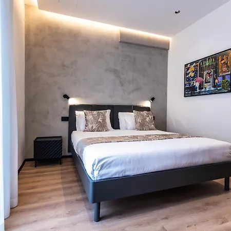 Corso 84 Luxury Suites-2